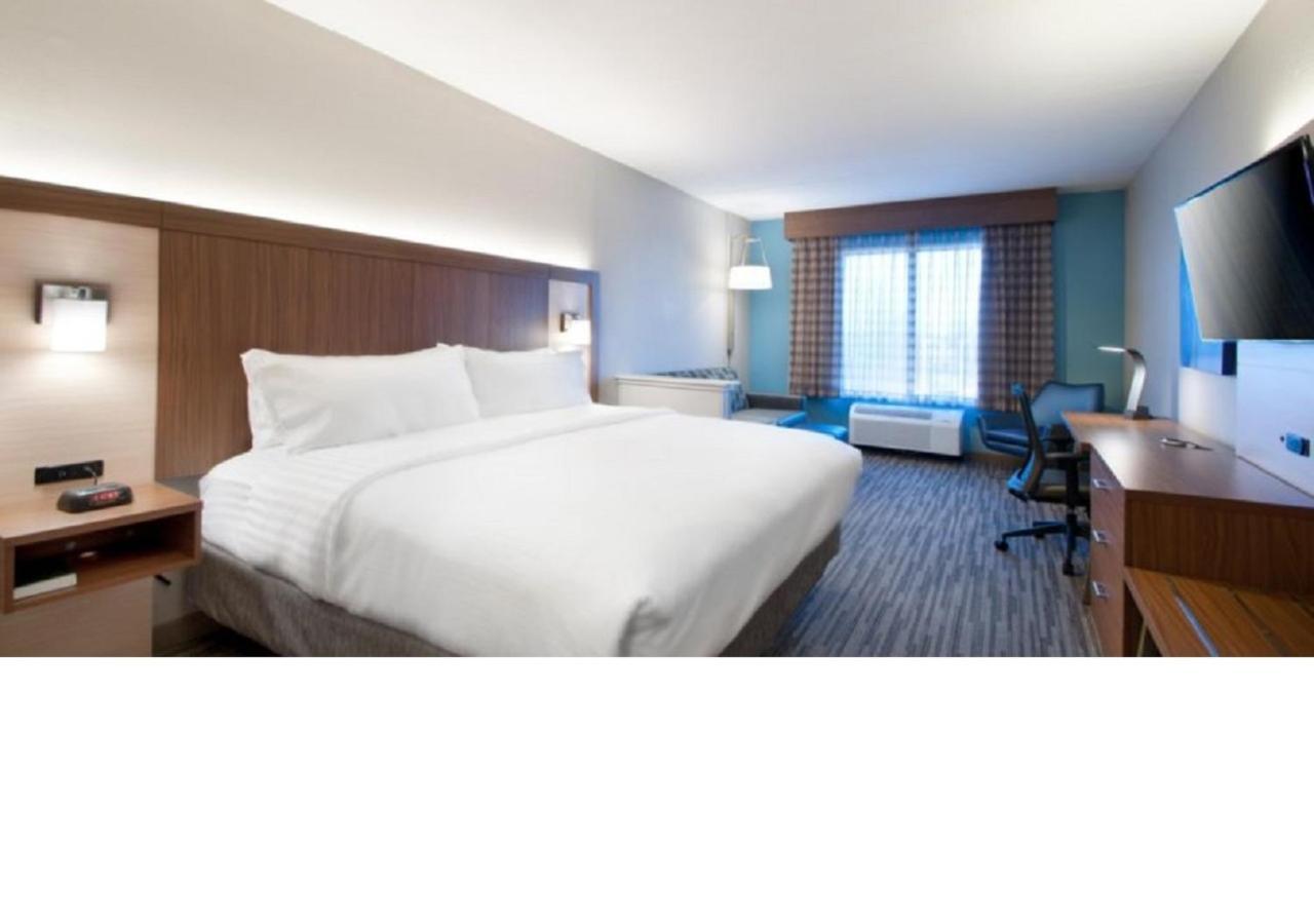 Holiday Inn Express Quantico - Stafford By Ihg Exterior photo