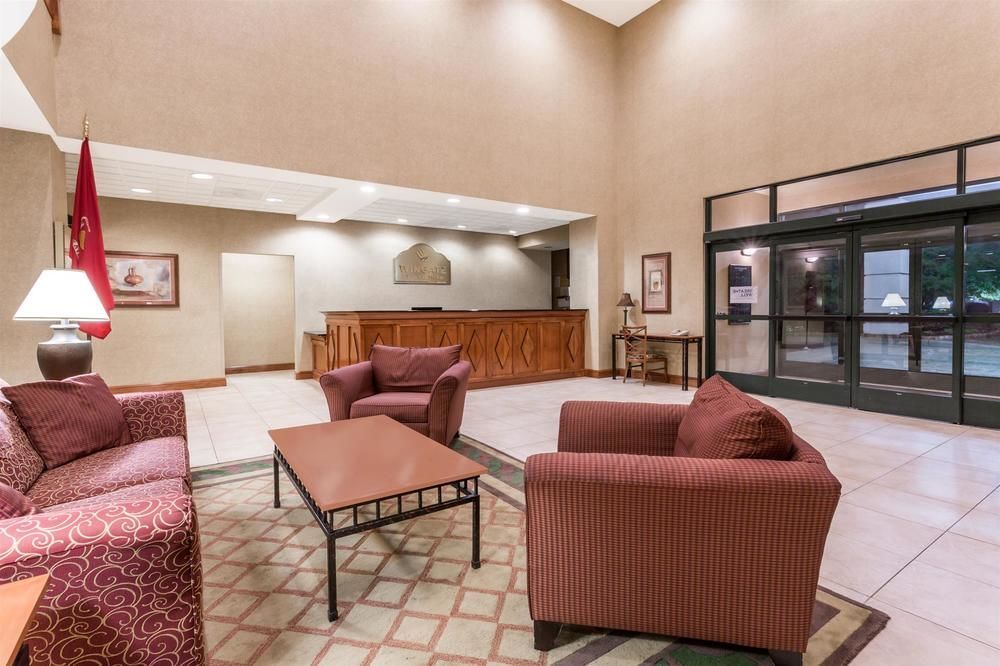 Holiday Inn Express Quantico - Stafford By Ihg Exterior photo