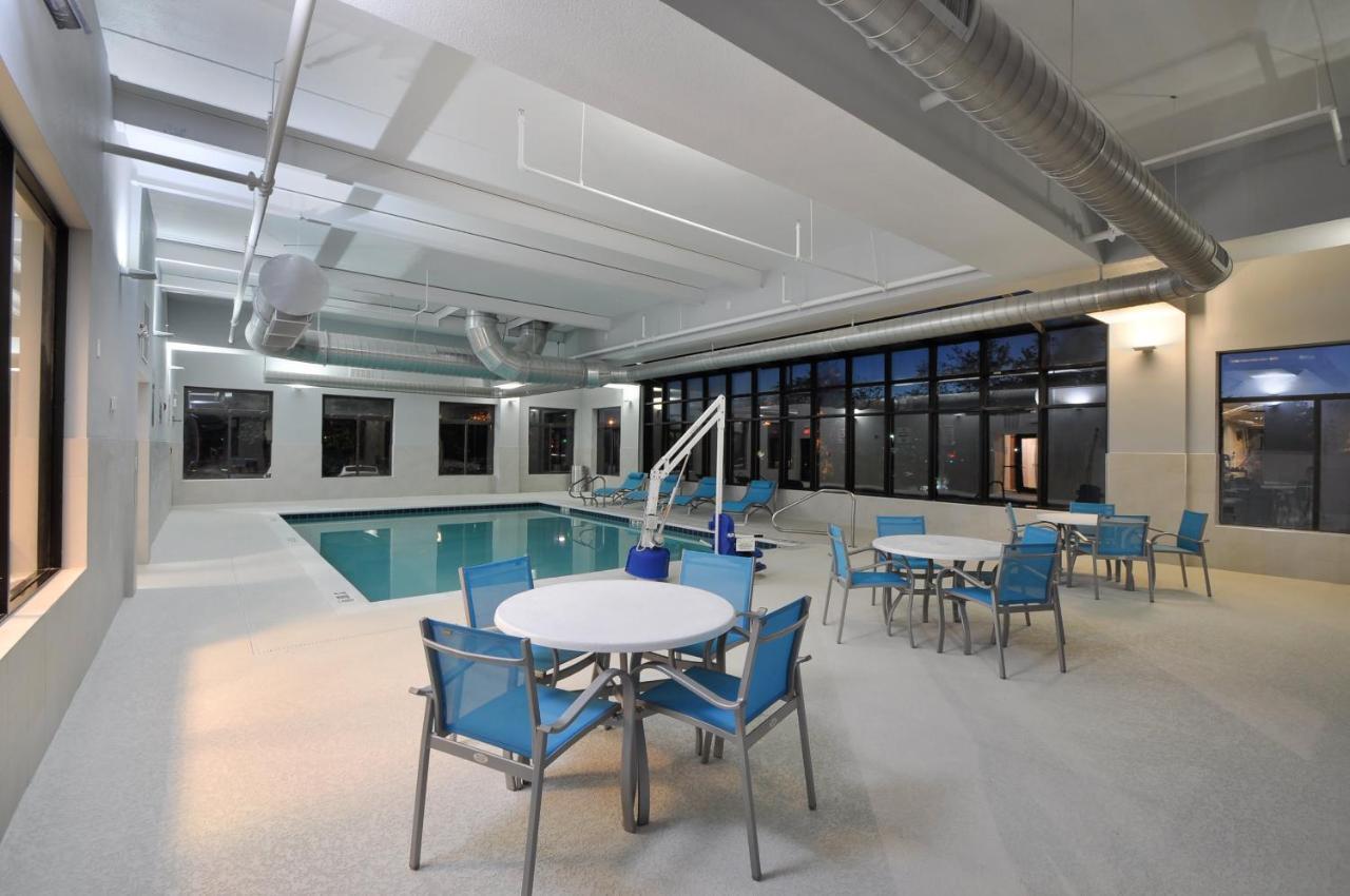 Holiday Inn Express Quantico - Stafford By Ihg Exterior photo